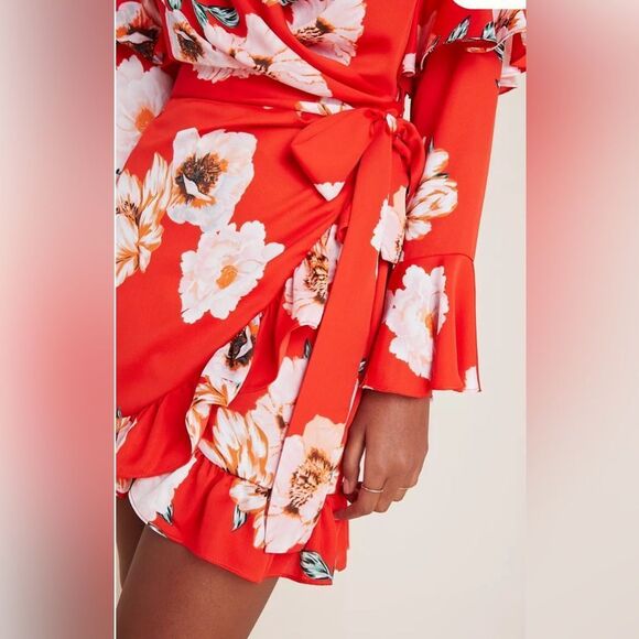 MISA LOS ANGELES
Wrap dress with flowers Skylar |Red|NWT|Size S - Picture 3 of 4